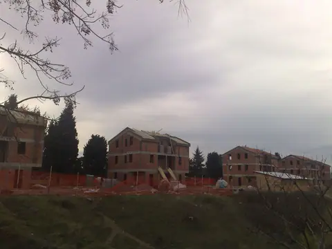 Stambeni objekti — fotografija 6 od 7