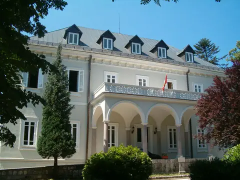 Centralna biblioteka — fotografija 10 od 10