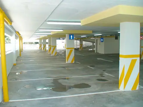 Nadzemna parking garaža (210 mjesta) — fotografija 3 od 6