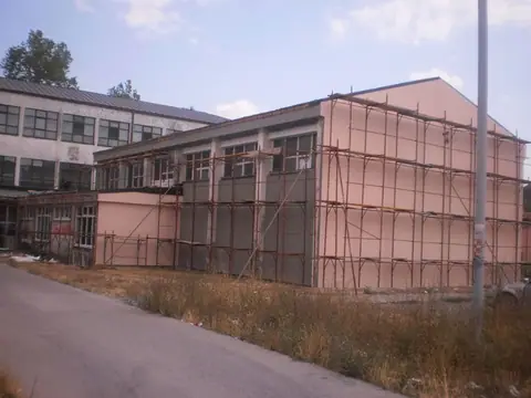 Srednja tehnička škola — fotografija 16 od 24