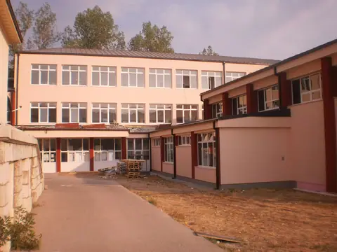 Srednja tehnička škola — fotografija 23 od 24
