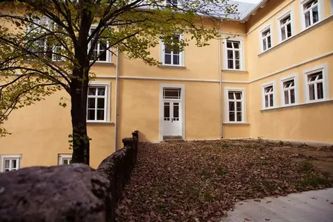 Bolnica „Danilo I” — fotografija 13 od 14