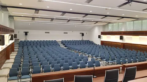 Kongresna sala (zgrada stare Vlade) — fotografija 10 od 34