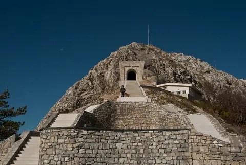 Njegosev mauzolej na Lovćenu — fotografija 4 od 7