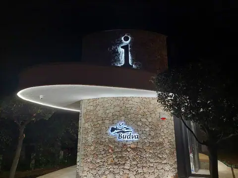 Info Punkt (izgradnja) — fotografija 3 od 10