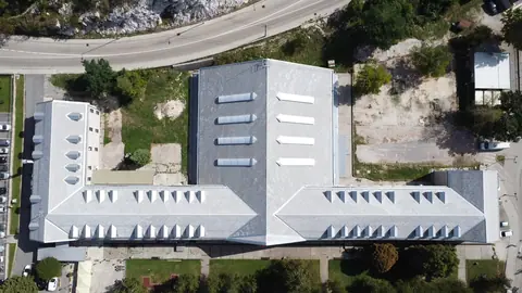 Bivši vojni stan (sanacija krovnog pokrivača) — fotografija 12 od 16