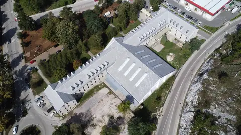 Bivši vojni stan (sanacija krovnog pokrivača) — fotografija 13 od 16