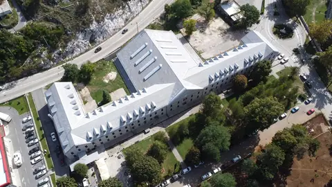 Bivši vojni stan (sanacija krovnog pokrivača) — fotografija 15 od 16